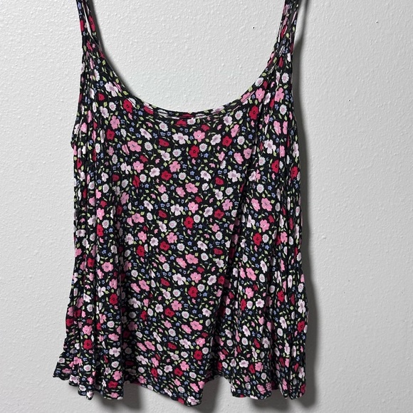 Divided by H&M Women Floral Black Top Spaghetti strap size 6‎ - Picture 2 of 7